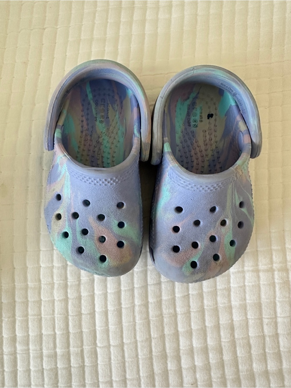 CROCS Kids Iridescent Lavender Green Slip-On Clogs